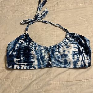 Bikini top. Size large